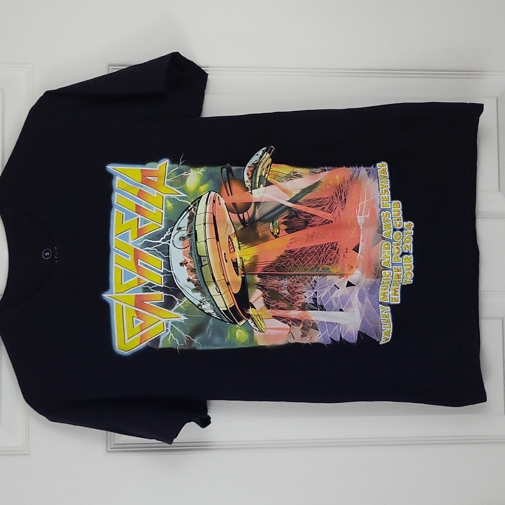 Coachella 2014 T- Shirt Size Small